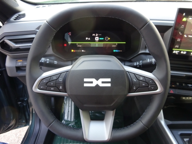 Dacia - BIGSTER JOURNEY HYBRID 155