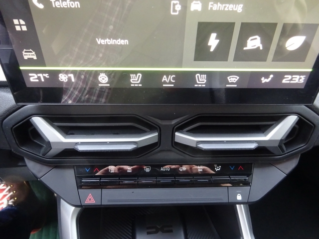 Dacia - BIGSTER JOURNEY HYBRID 155