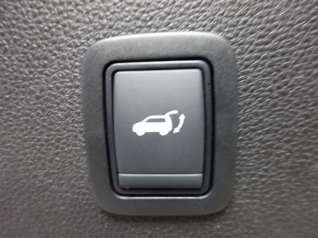 Dacia - BIGSTER JOURNEY HYBRID 155