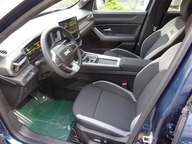 Dacia - BIGSTER JOURNEY HYBRID 155