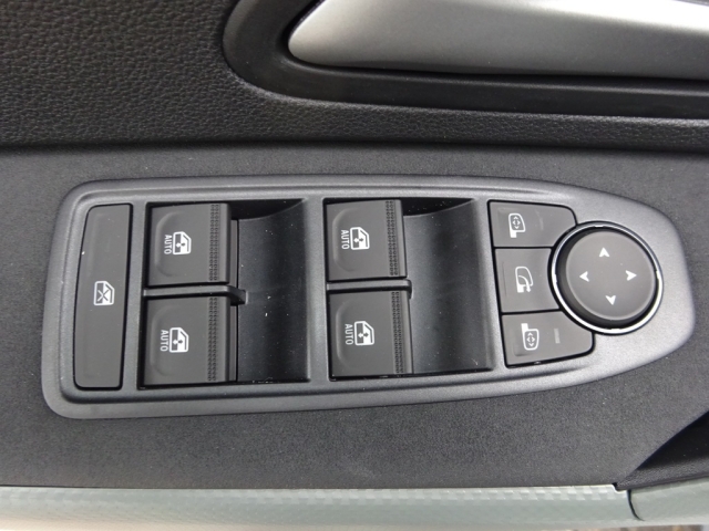 Dacia - BIGSTER EXTREME HYBRID 155