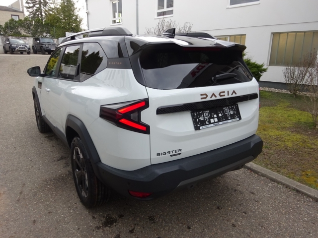 Dacia - BIGSTER EXTREME HYBRID 155