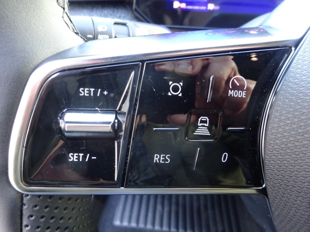 Renault - CLIO TECHNO TCe 115