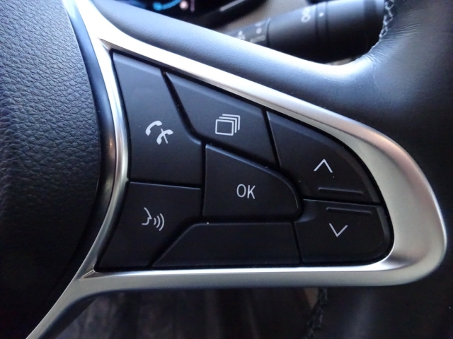 Renault - ARKANA Intens E-Tech Hybrid 145