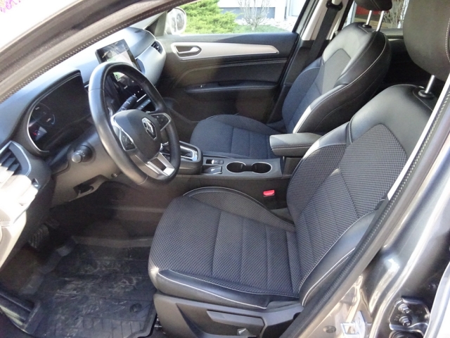 Renault - ARKANA Intens E-Tech Hybrid 145