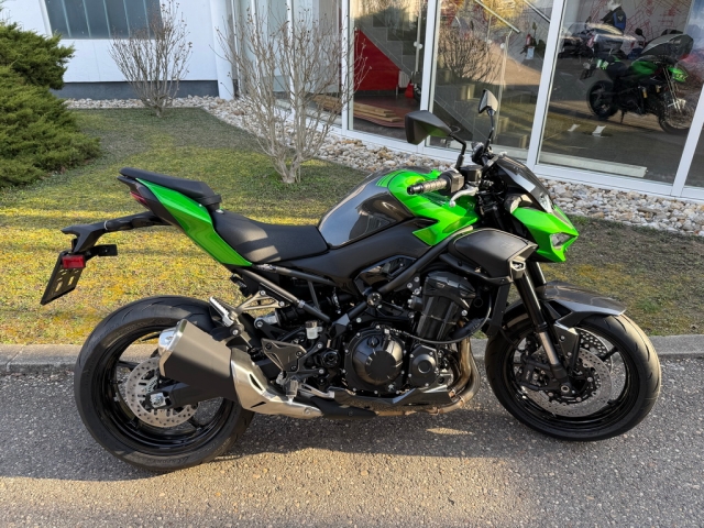 Kawasaki - Z 900
