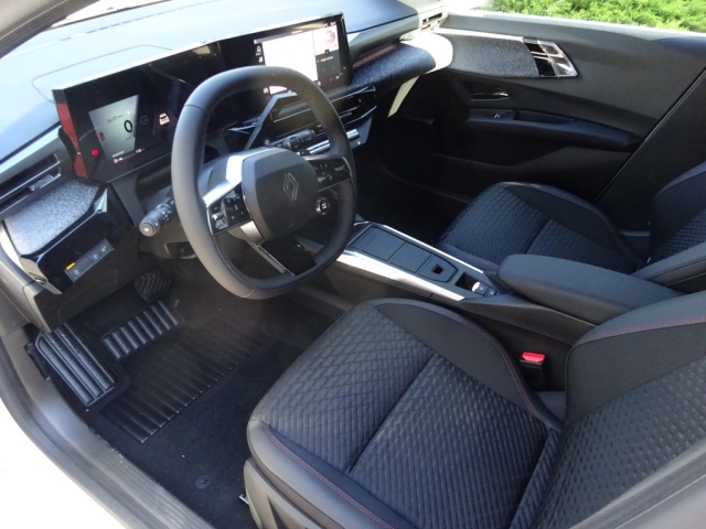 Renault - NEUER CLIO Techno TCe 115 EDC