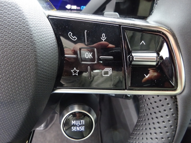 Renault - RENAULT 4 E-TECH ELECTRIC Techno 150 PS comfort range