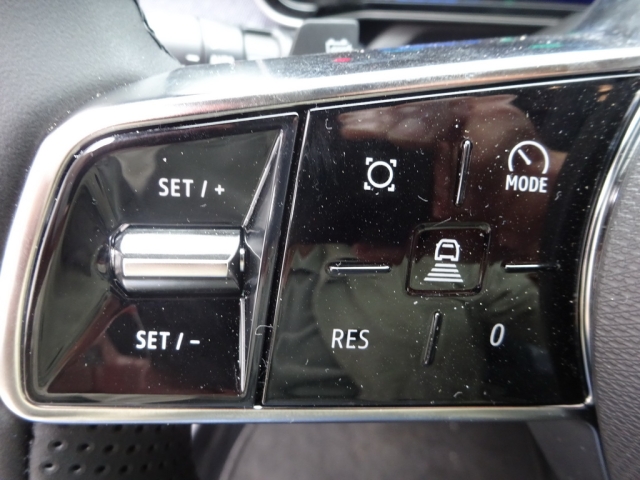 Renault - RENAULT 4 E-TECH ELECTRIC Techno 150 PS comfort range