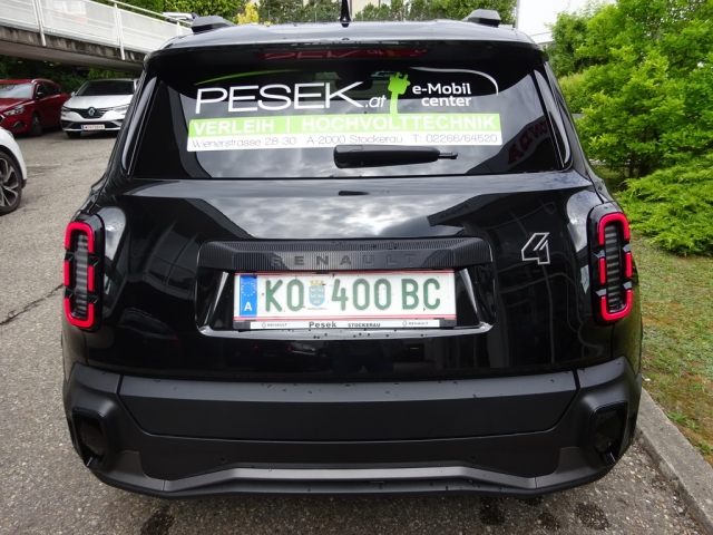 Renault - RENAULT 4 E-TECH ELECTRIC Techno 150 PS comfort range