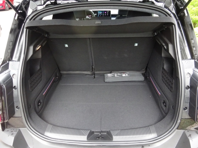 Renault - RENAULT 4 E-TECH ELECTRIC Techno 150 PS comfort range