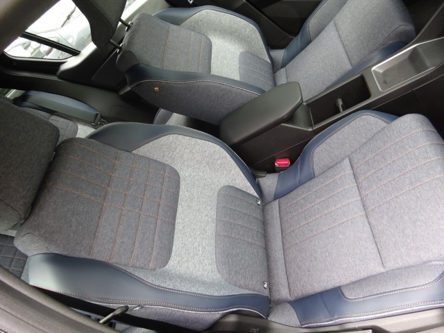 Renault - RENAULT 4 E-TECH ELECTRIC Techno 150 PS comfort range