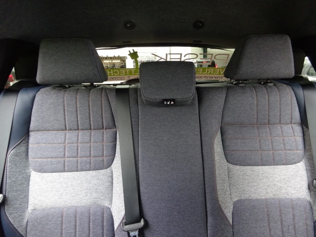 Renault - RENAULT 4 E-TECH ELECTRIC Techno 150 PS comfort range