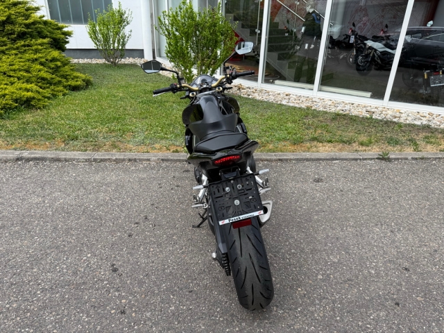 Honda - CB 1000R
