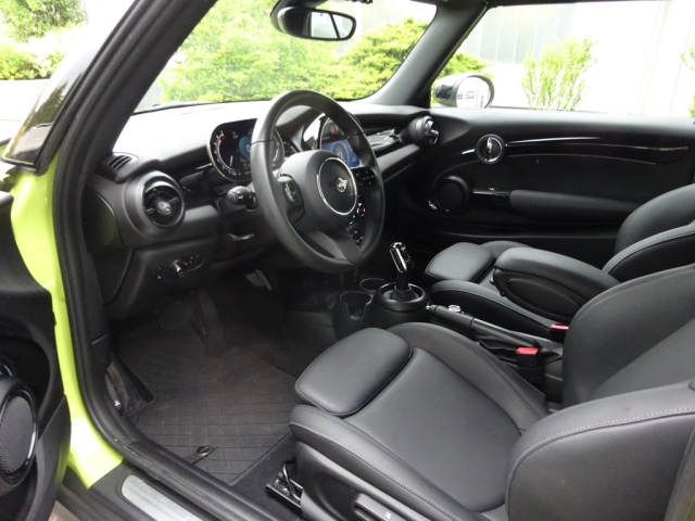 Mini - COOPER Cabrio