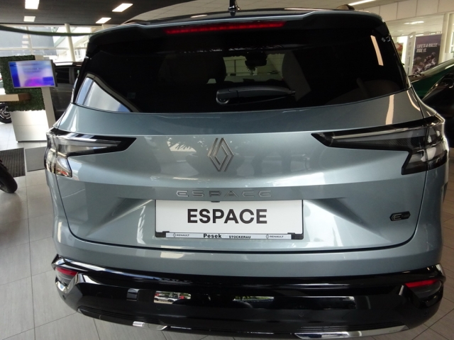 Renault - ESPACE ICONIC FULL HYBRID E-TECH 200