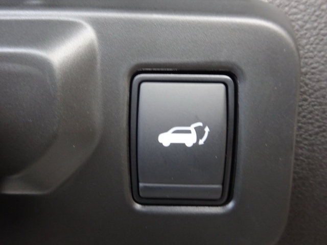 Renault - ESPACE ICONIC FULL HYBRID E-TECH 200