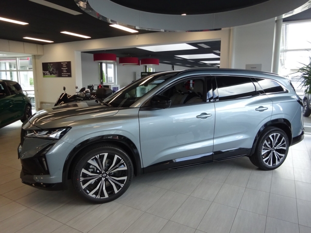Renault - ESPACE ICONIC FULL HYBRID E-TECH 200