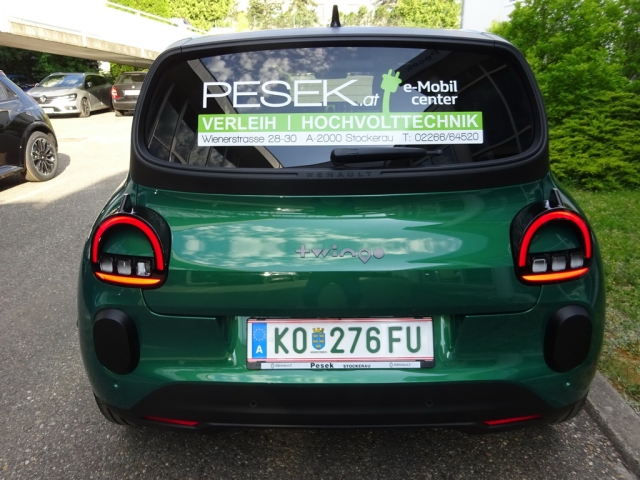 Renault - TWINGO E-TECH ELECTRIC Techno 80 PS urban range