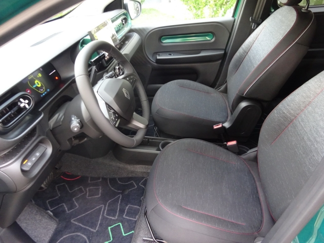 Renault - TWINGO E-TECH ELECTRIC Techno 80 PS urban range