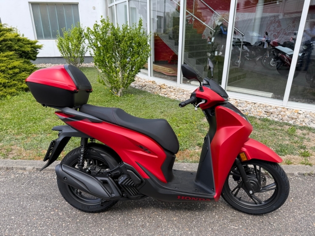 Honda - SH 125i mit SMART Top-Box