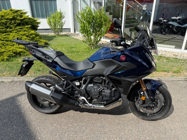 Honda - NT 1100 DCT
