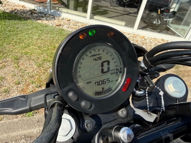 Kawasaki - Eliminator 500 SE
