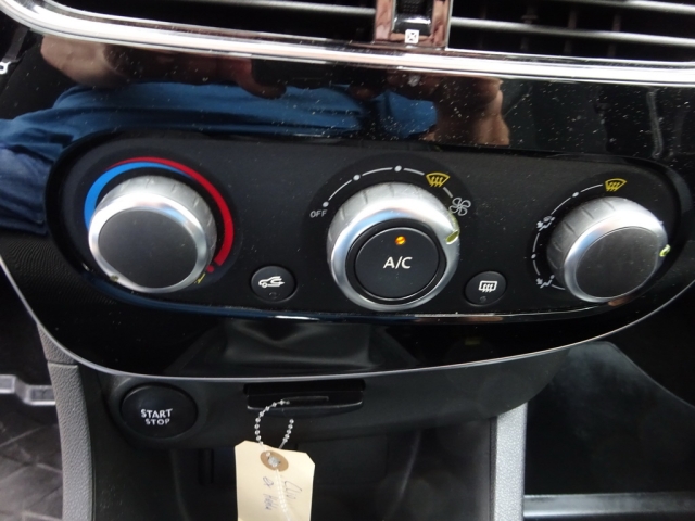 Renault - CLIO LIFE TCe 75 (2LF9H)