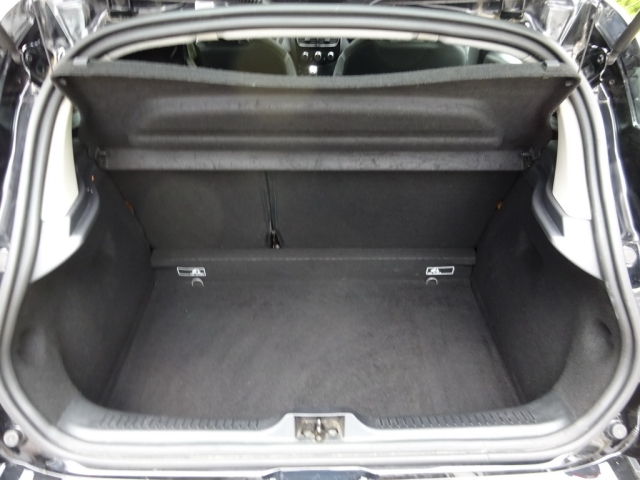 Renault - CLIO LIFE TCe 75 (2LF9H)