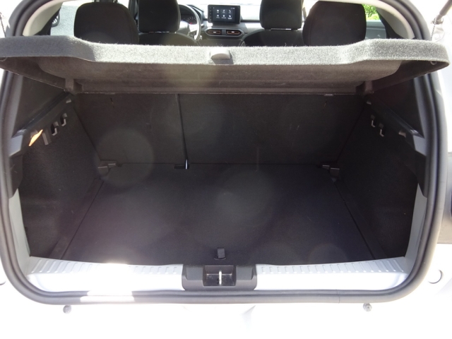 Dacia - SANDERO STEPWAY EXPRESSION TCe 110 (SMB MD 6U S)