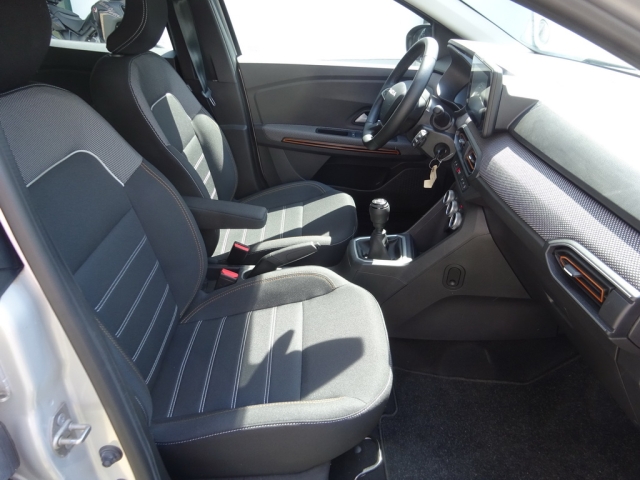Dacia - SANDERO STEPWAY EXPRESSION TCe 110 (SMB MD 6U S)