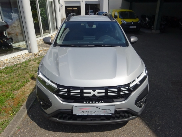 Dacia - SANDERO STEPWAY EXPRESSION TCe 110 (SMB MD 6U S)