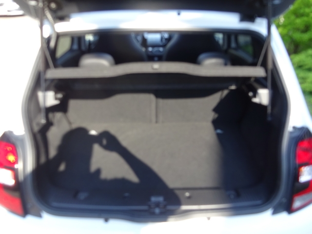 Renault - TWINGO III La Parisienne TCe 90 EDC EURO6-b