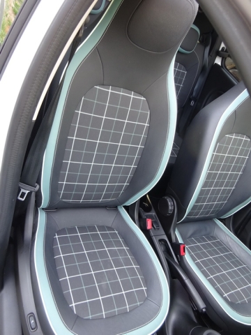 Renault - TWINGO III La Parisienne TCe 90 EDC EURO6-b