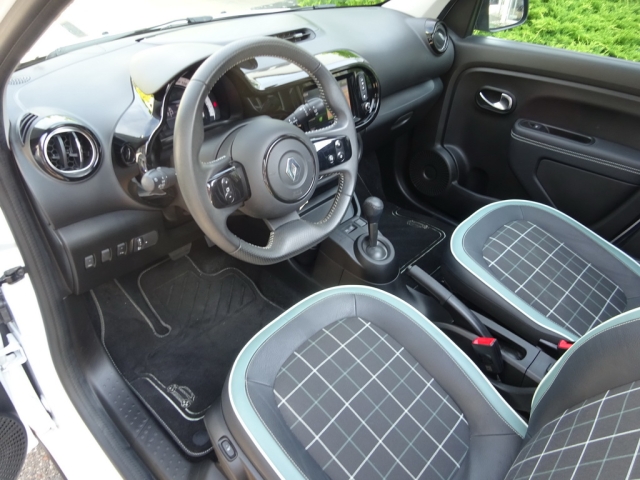 Renault - TWINGO III La Parisienne TCe 90 EDC EURO6-b