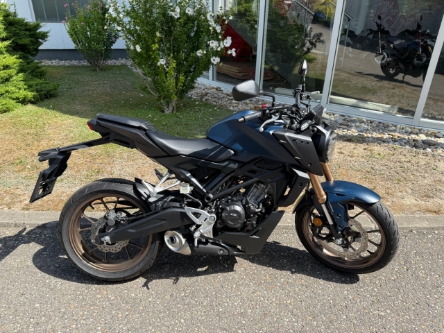 Honda - CB 125R