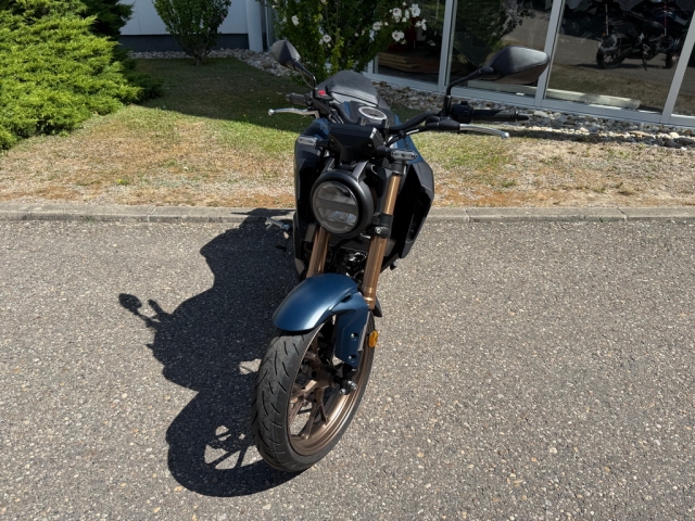 Honda - CB 125R