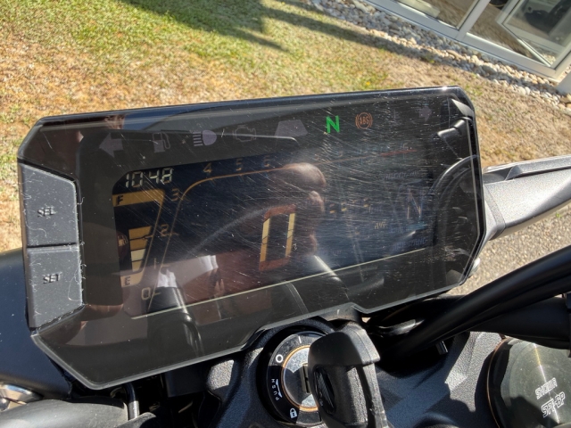 Honda - CB 125R
