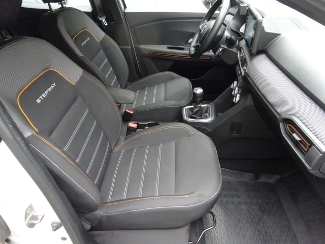 Dacia - SANDERO Stepway Comfort TCe 90