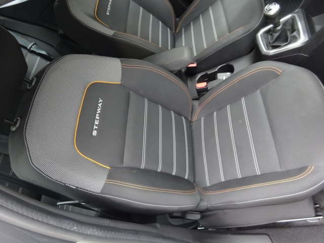 Dacia - SANDERO Stepway Comfort TCe 90