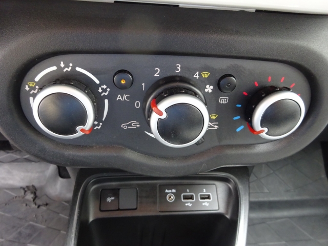 Renault - TWINGO Intens SCe 65