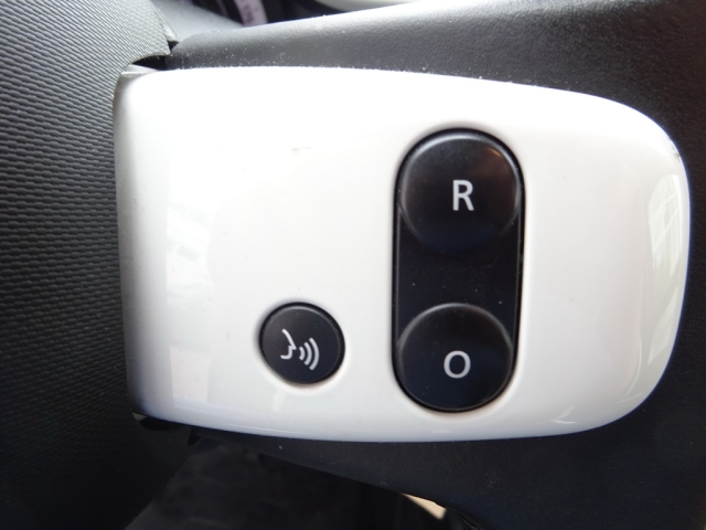 Renault - TWINGO Intens SCe 65