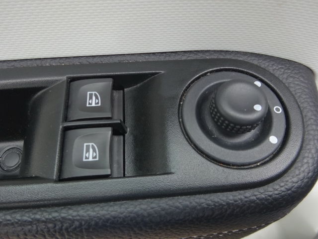 Renault - TWINGO Intens SCe 65