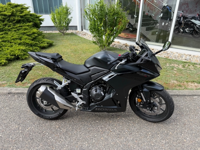 Honda - CBR 500R