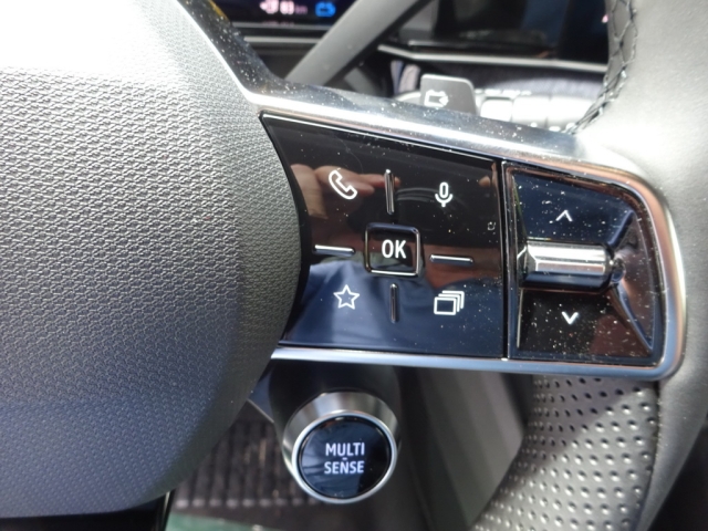 Renault - RENAULT 4 E-TECH ELECTRIC Techno 150 PS comfort range