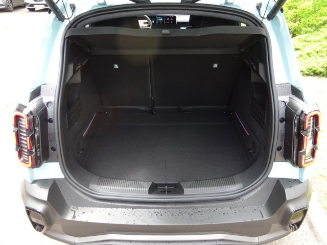Renault - RENAULT 4 E-TECH ELECTRIC Techno 150 PS comfort range