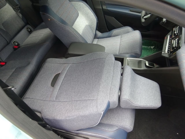 Renault - RENAULT 4 E-TECH ELECTRIC Techno 150 PS comfort range