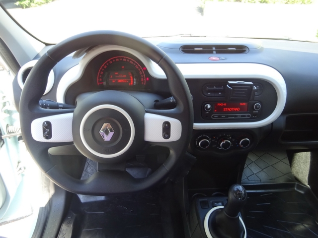 Renault - TWINGO LIFE SCe 70 (2LIBC)