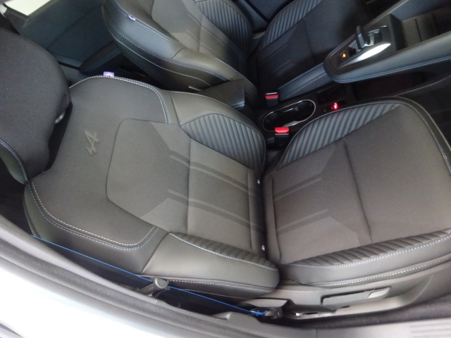 Renault - CAPTUR ESPRIT ALPINE E-TECH FULL HYBRID 160