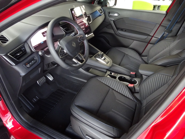 Renault - CAPTUR ESPRIT ALPINE E-TECH FULL HYBRID 160